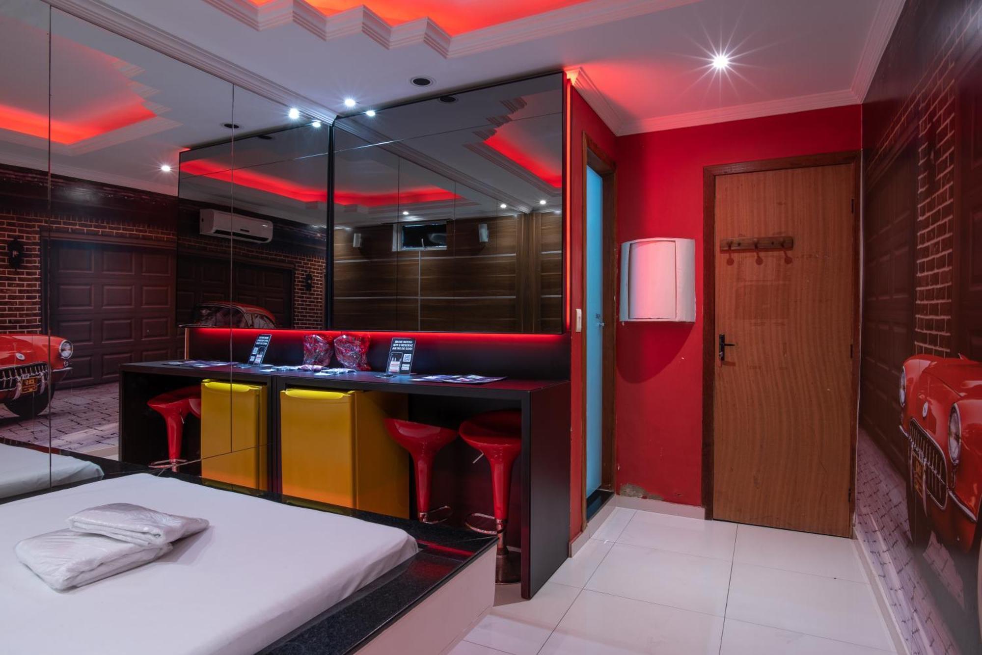 Motel Fantasy 2 (Adults Only) Contagem Bagian luar foto