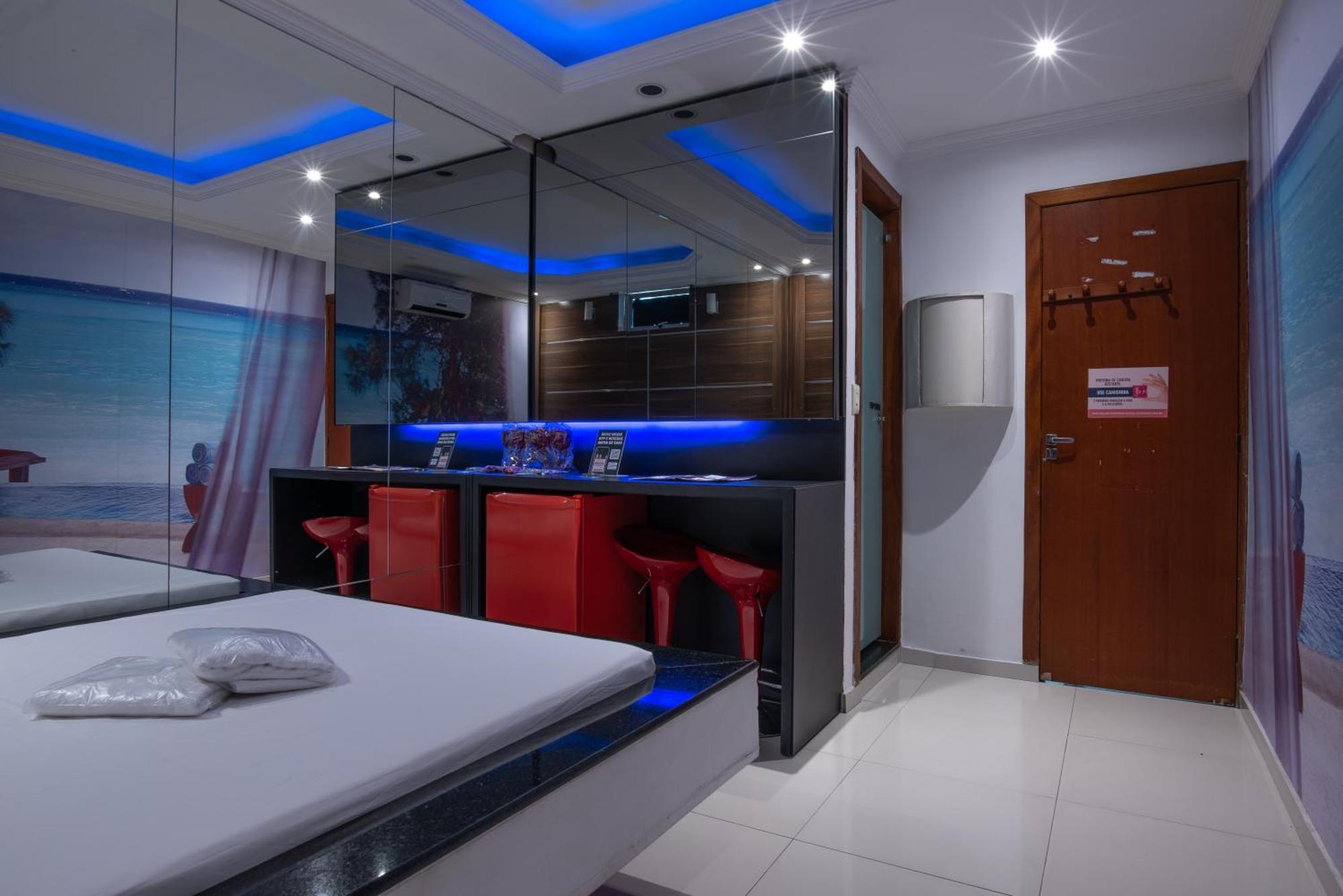 Motel Fantasy 2 (Adults Only) Contagem Bagian luar foto
