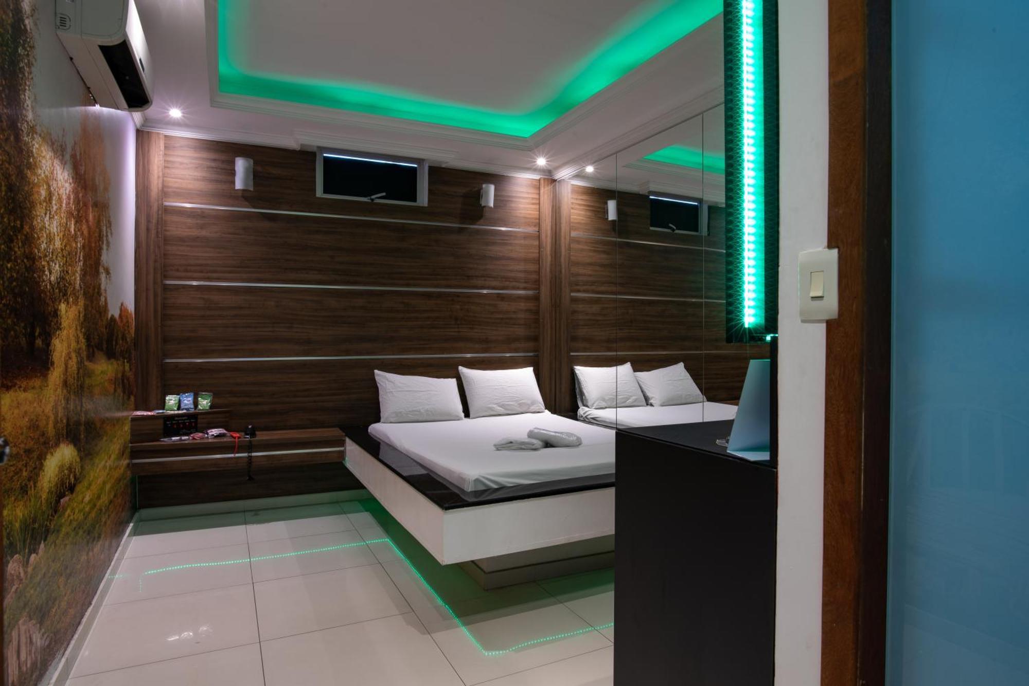 Motel Fantasy 2 (Adults Only) Contagem Bagian luar foto