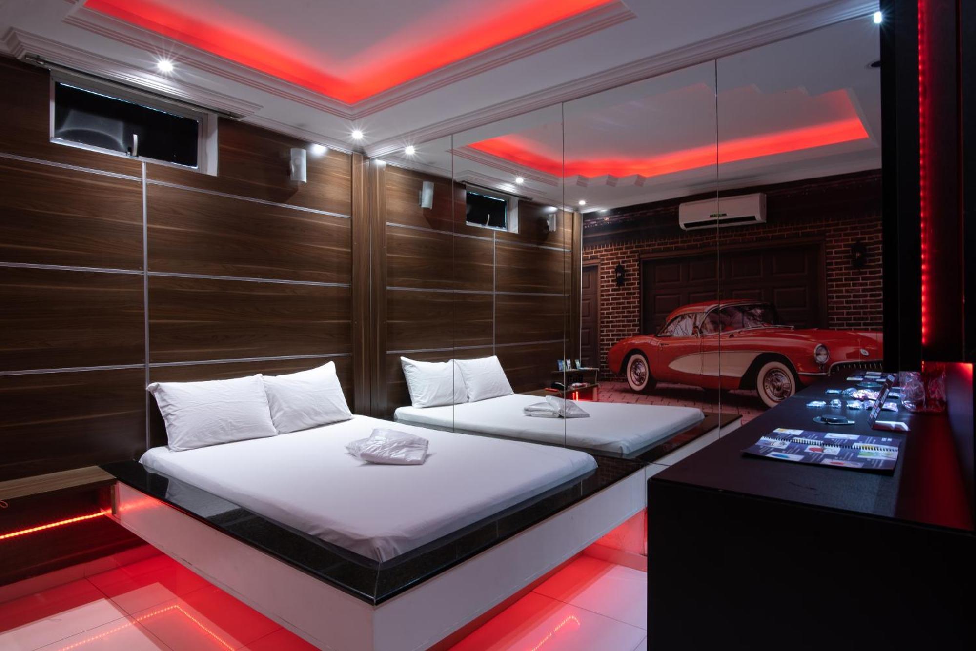 Motel Fantasy 2 (Adults Only) Contagem Bagian luar foto