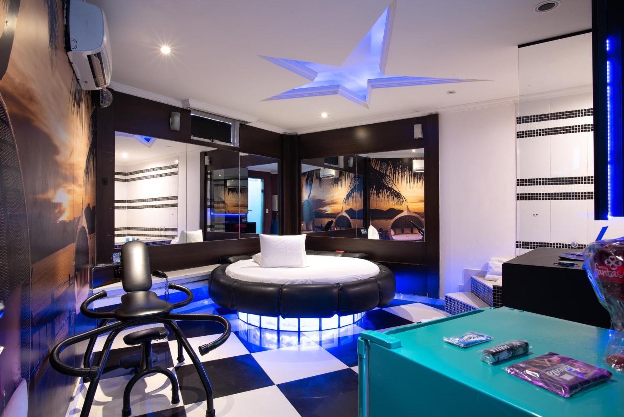 Motel Fantasy 2 (Adults Only) Contagem Bagian luar foto